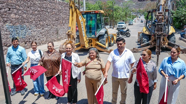 Inicia Ayuntamiento de Guaymas obra de pavimentación en calle 31