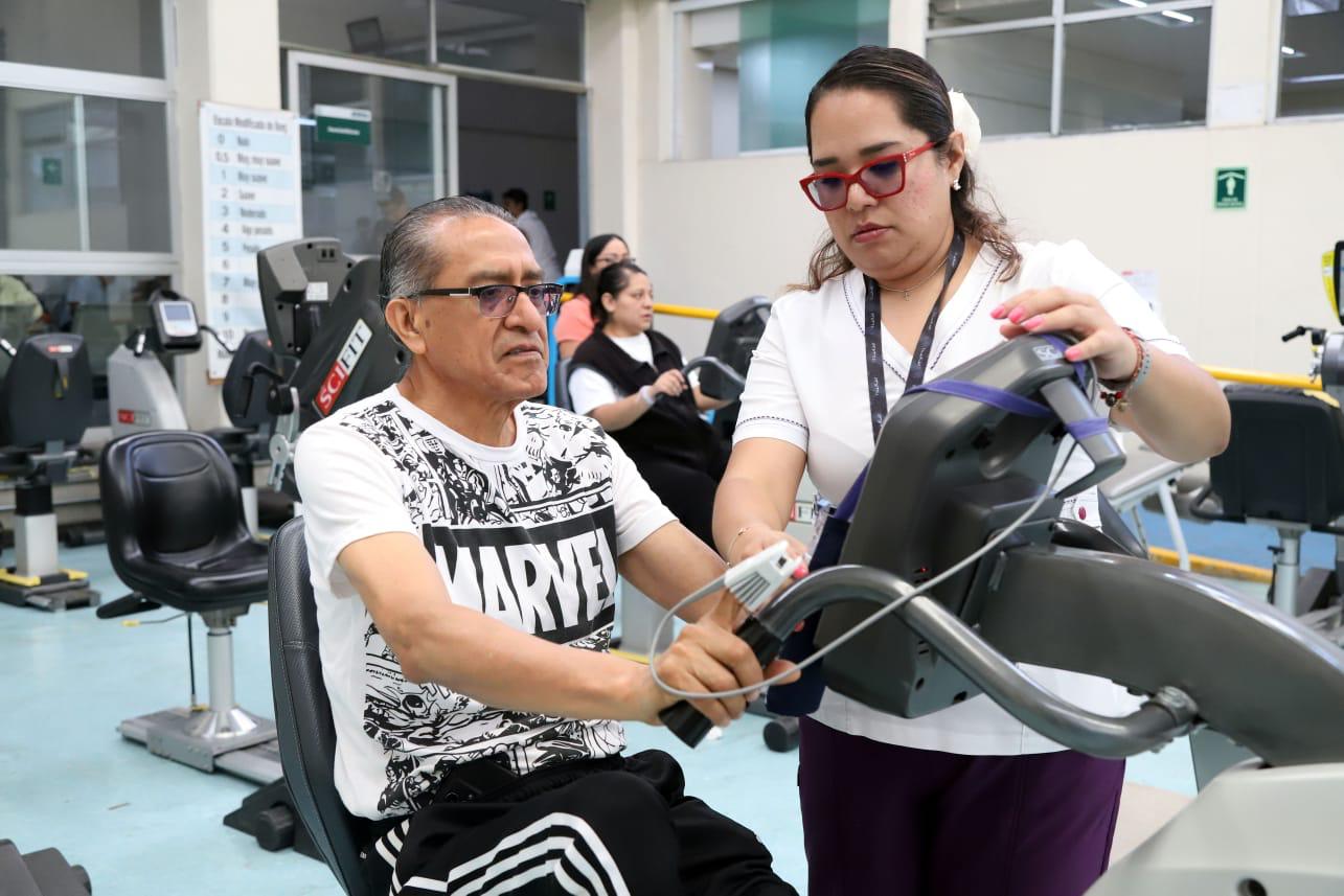 Refuerza IMSS rehabilitación cardiaca en adultos mayores para prevenir discapacidad