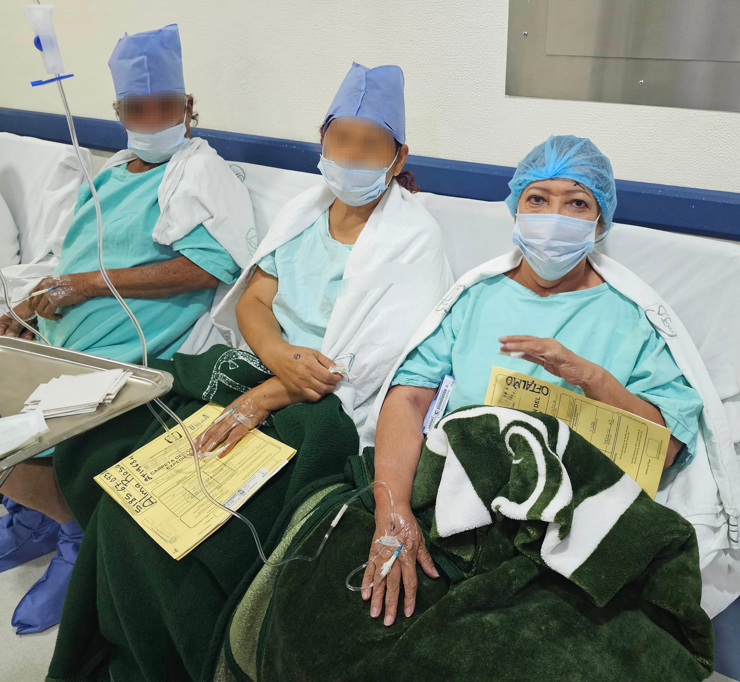 Recupera la vista paciente de 69 años con cataratas tras cirugía en UMAA del IMSS