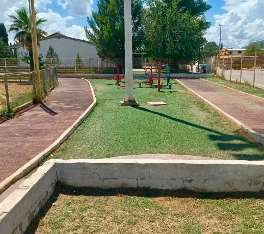 Dan mantenimiento a los espacios deportivos en Cananea