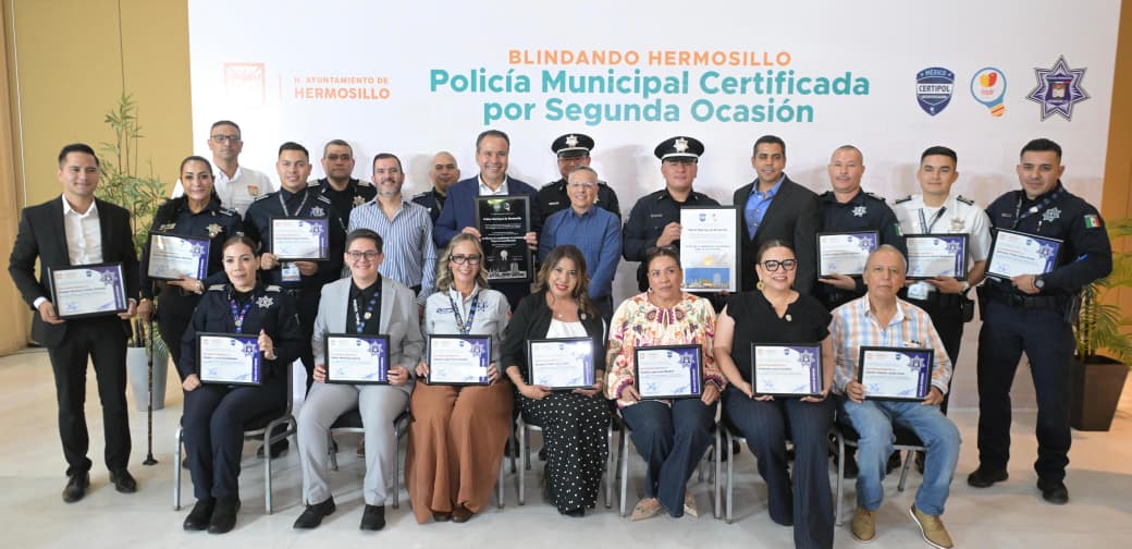 Reconoce Alcalde preparación de Policía Municipal con certificación de CERTIPOL