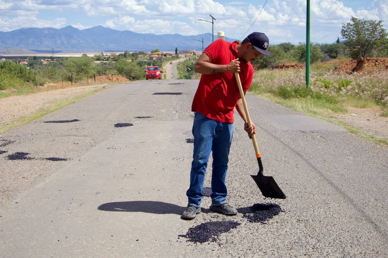 Impulsan en Cananea el programa permanente de bacheo