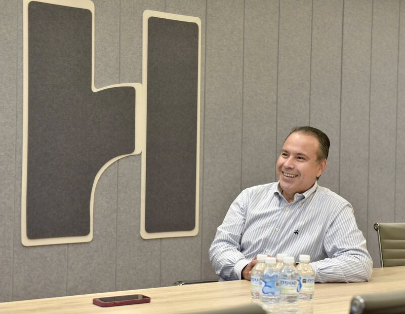 Para los de a Pie. Por: LAP Luis Fernando Oropeza//La H se le está yendo al Toño Astiazarán a la V
