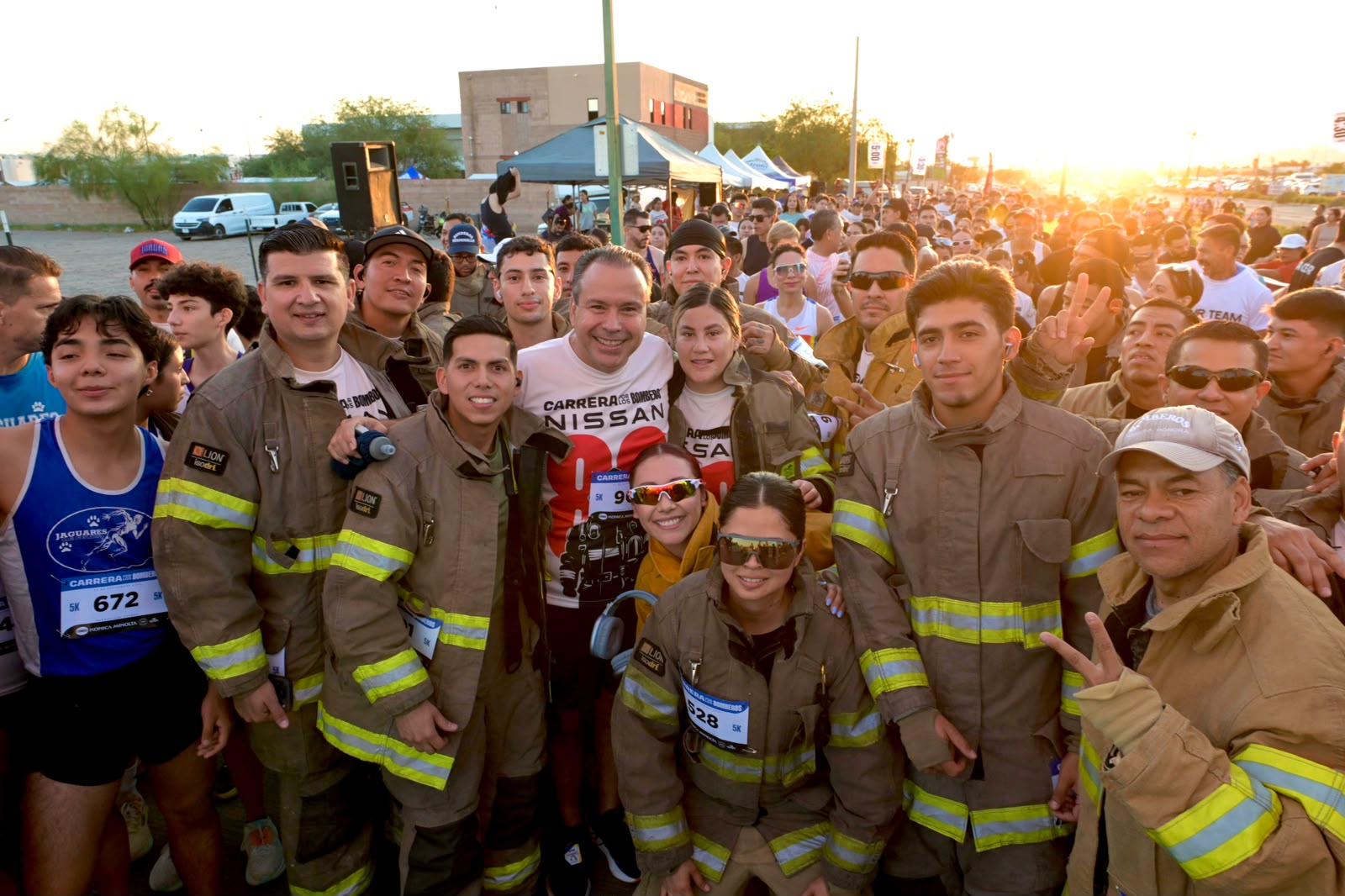 Se une Alcalde a carrera para festejar 80 años del Departamento de Bomberos de Hermosillo