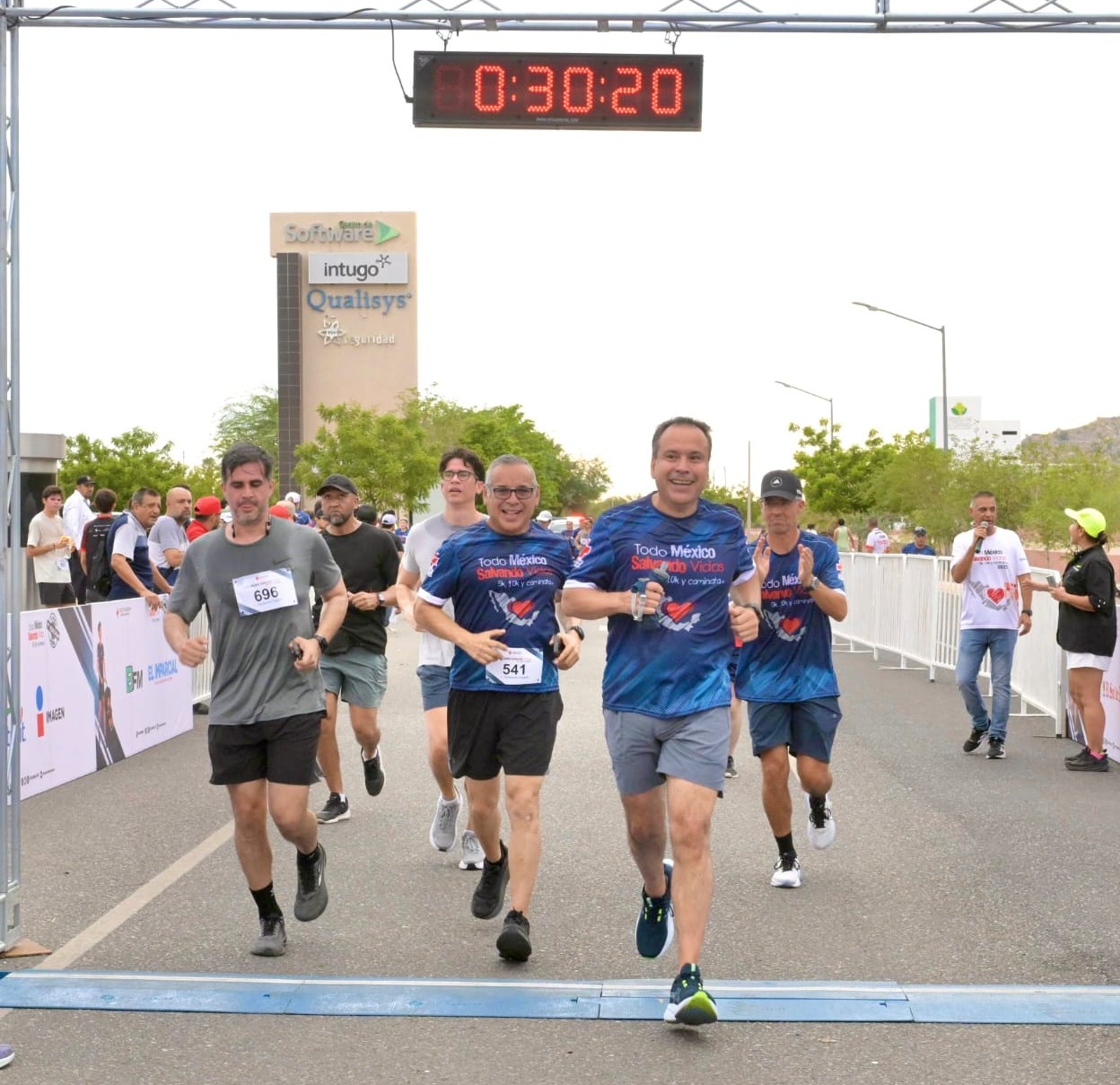 Reconoce Toño Astiazarán labor de Cruz Roja en carrera “Todo México Salvando Vidas”