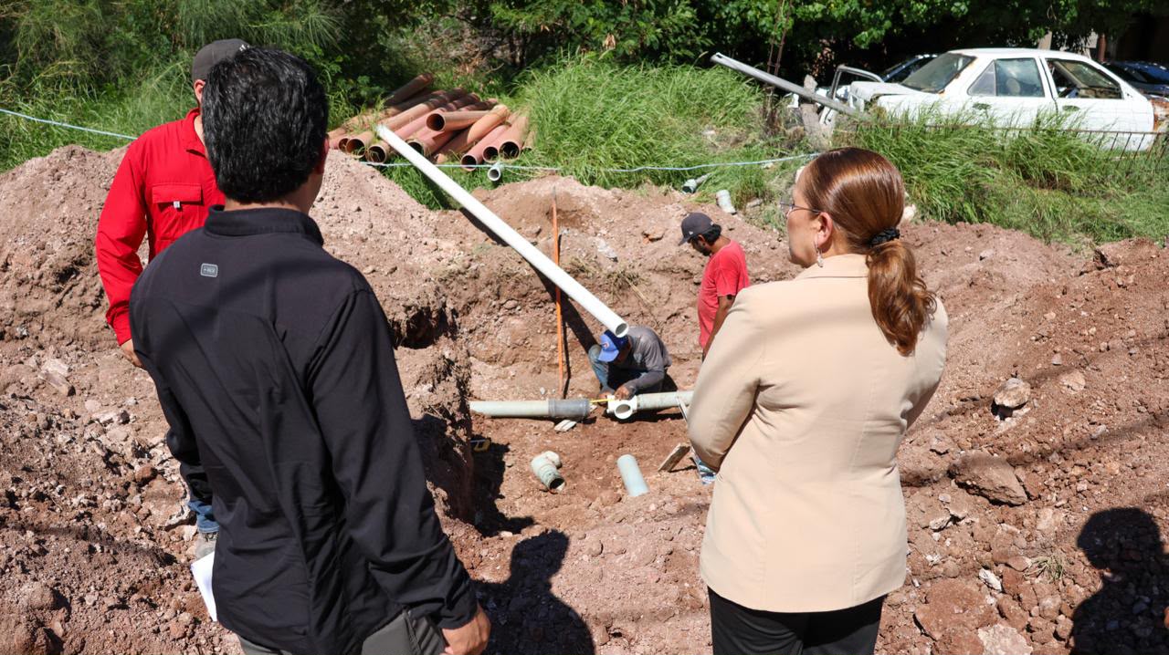 Supervisa alcaldesa Karla Córdova avance de obras que mejoran movilidad y servicios