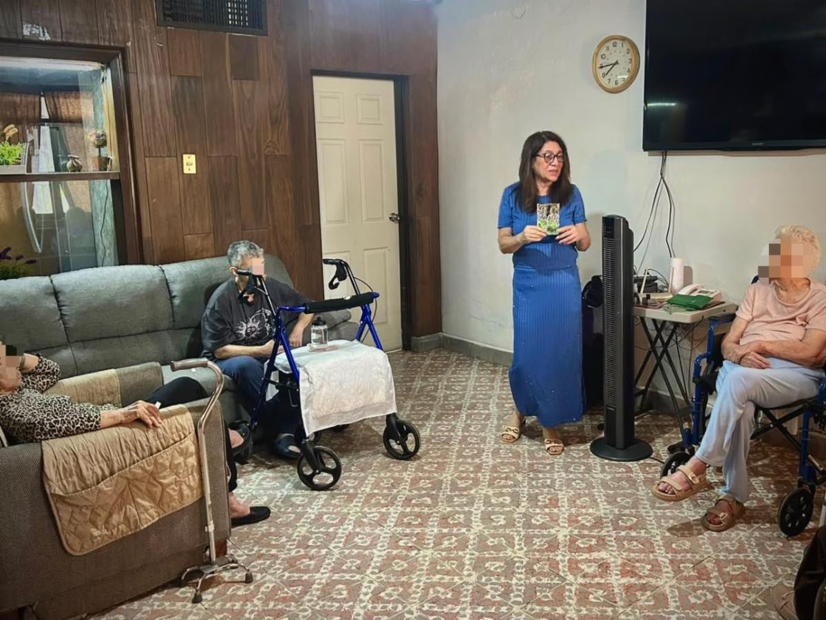 Promueve Gobierno de Sonora el bienestar de personas adultas mayores en asilos