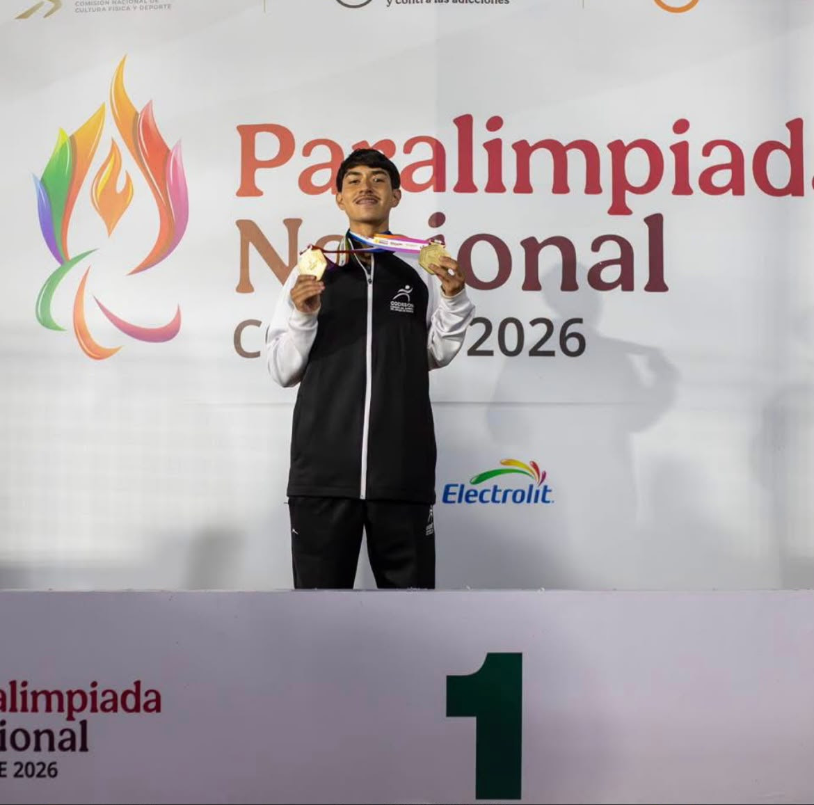 Gana alumno de Cecyte dos medallas de oro para Sonora en competencia nacional