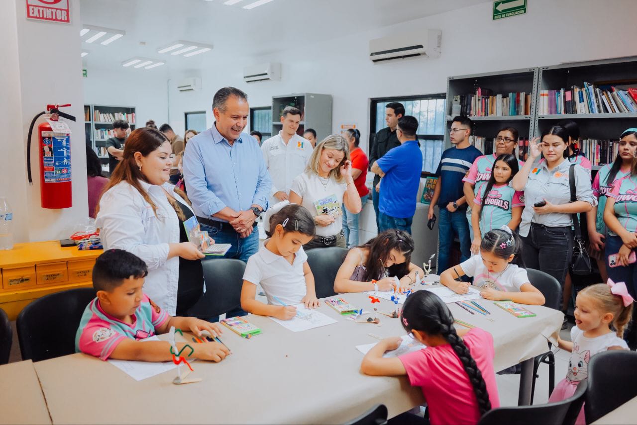 Inaugura Toño Astiazarán nueva Ludoteca en San Pedro El Saucito